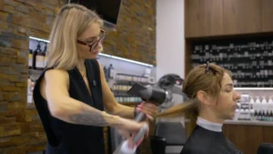 Combo: Total Blond + Spalvotos vonelės